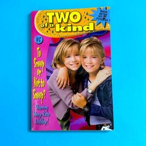 3/$15 Two of a Kind Mary Kate & Ashley Olsen Book #5